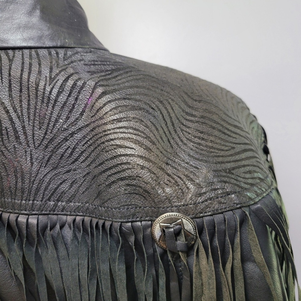 Vintage Black Leather Fringe Western Jacket Zebra Embossed Concho Cropped 90s - Picture 10 of 16